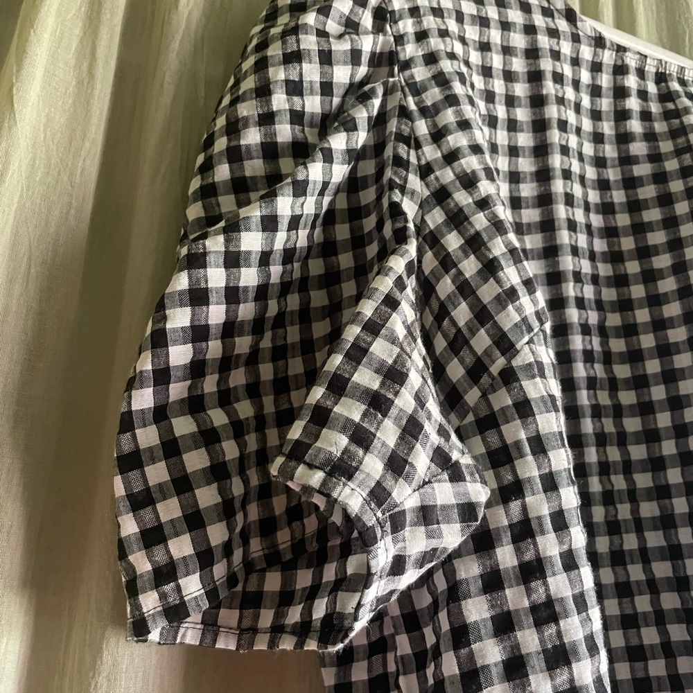 Calvin Klein gingham puffy shoulder top size XL